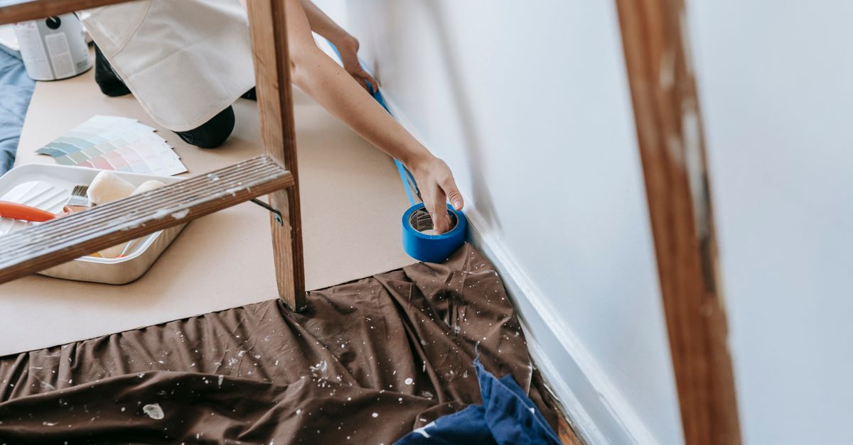 Tips for Choosing the Right Paint for Interior Walls
